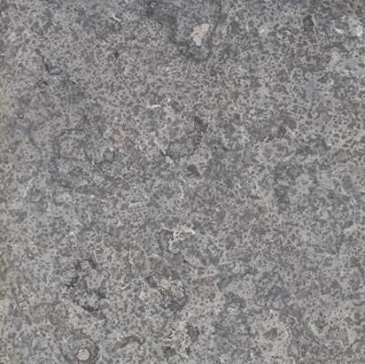 Tegel Flamed Bluestone 600x600x30 met gezaagde kanten