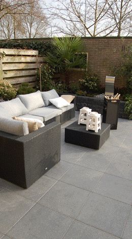 Tegel Fossil Line Rugosa 500x500x50 gestraald en gecoat