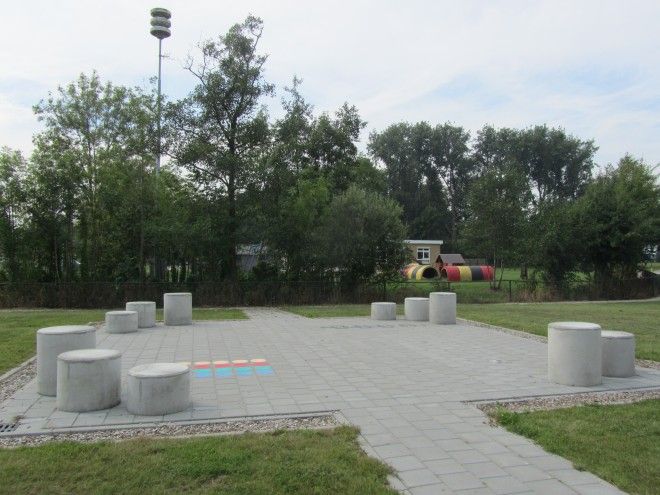 Poef Ø 70 cm hoog 60 cm grijs rond